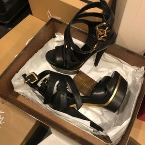 Gucci black and gold platform heels 36